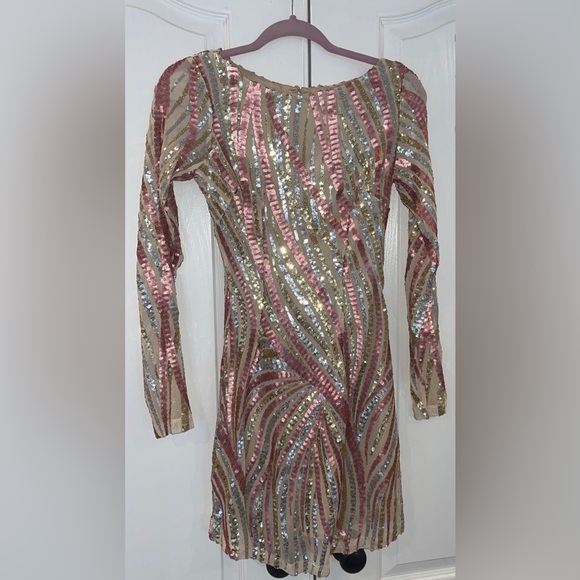 Long Sleeve Sequined Dress - Picture 3 of 5